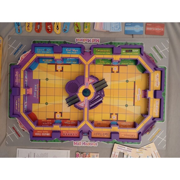 Milton Bradley Hasbro 2004 Electronic Talking Mall Madness Board Game Y2K - Picture 5 of 16